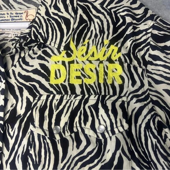 Sandrine Rose X Free People Women’s Zebra Stripe Pearl Snap Button Up S.S New M - Picture 2 of 12